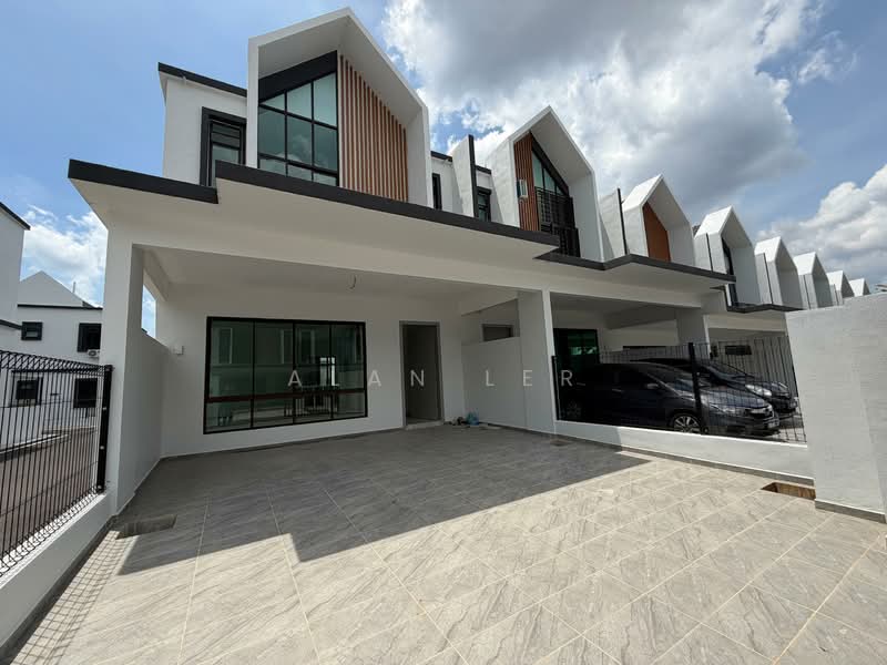 Terraced House for Sale in Bandar Putra (Kulai) - Alan Ler - PropertyGuru.com.my