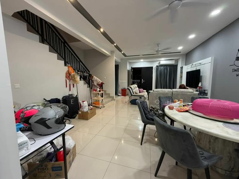 2-storey Terraced House for Sale in Bukit Indah (Iskandar Puteri (Nusajaya)) - Ee Fong Toh - Living Room - PropertyGuru.com.my