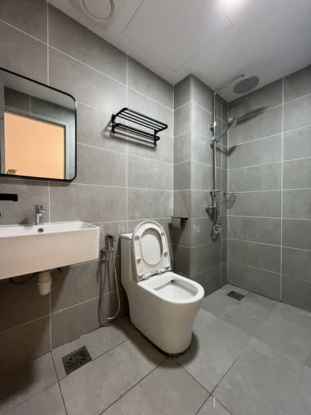 Service Residence for Rent at Bond Suites @ ICC - Jenny Ng - Bathroom - PropertyGuru.com.my