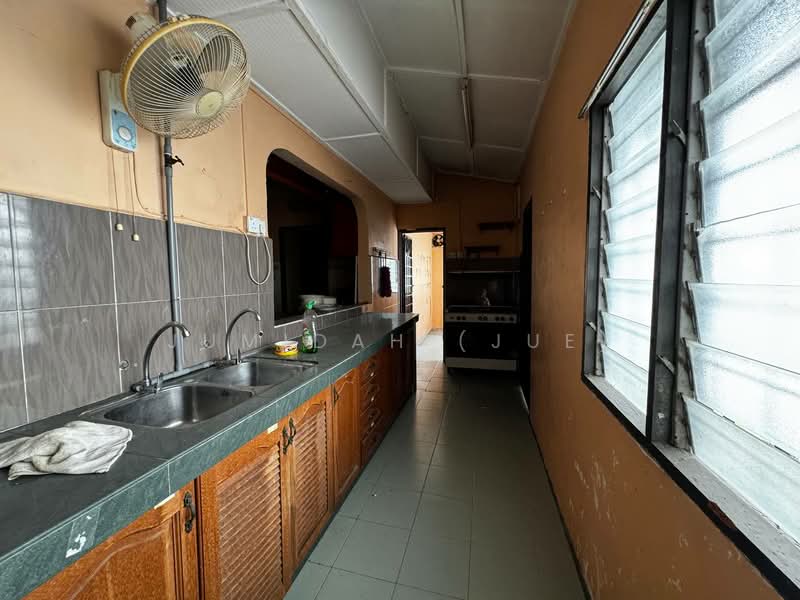 Taman Cheras Permai untuk Untuk Dijual - RM 1,100,000, Mac 2026 - Kitchen - PropertyGuru.com.my