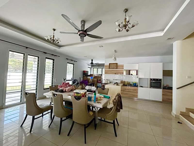 2-storey Terraced House for Sale in Alam Impian (Shah Alam) - NORFADILAH ZAINUDDIN - Dining Room - PropertyGuru.com.my