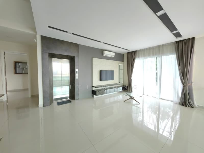 Semi-Detached House for Rent in Sri Petaling (Kuala Lumpur) - Aiki Wong - Living Room - PropertyGuru.com.my