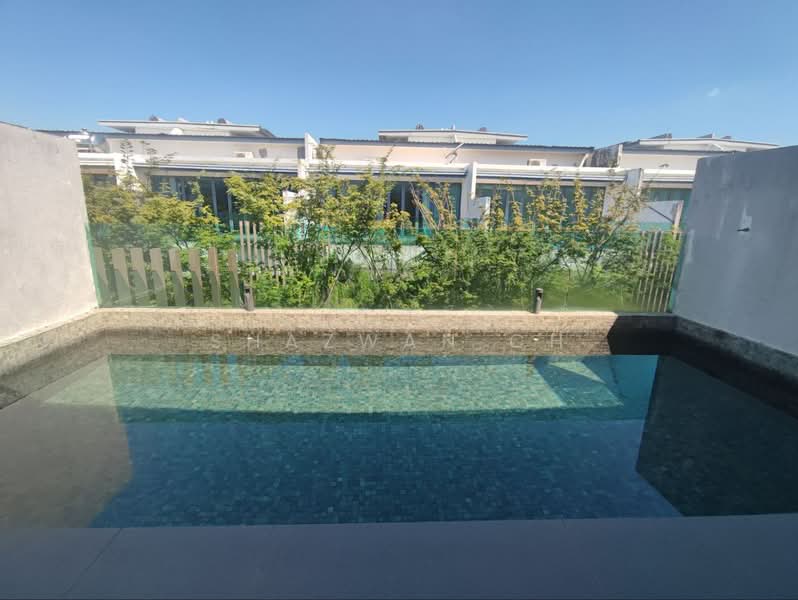 3-storey Terraced House for Rent in Puchong (Selangor) - Shazwan CH - Exterior - PropertyGuru.com.my