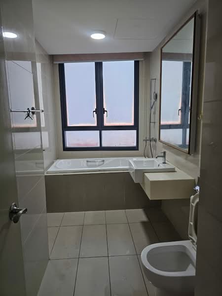 Service Residence for Rent at KL Gateway Residences - Tony Liew - Bathroom - PropertyGuru.com.my