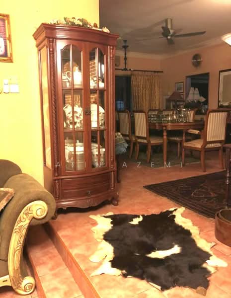 Bungalow for Sale in Kampung Sungai Penchala (Sungai Penchala) - Fatin Azemi - Living Room - PropertyGuru.com.my