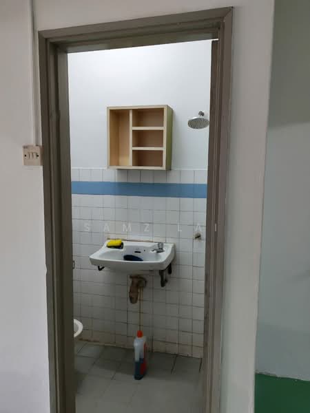 2-storey Terraced House for Rent in Batu Caves (Selangor) - Samz Lai - Bathroom - PropertyGuru.com.my