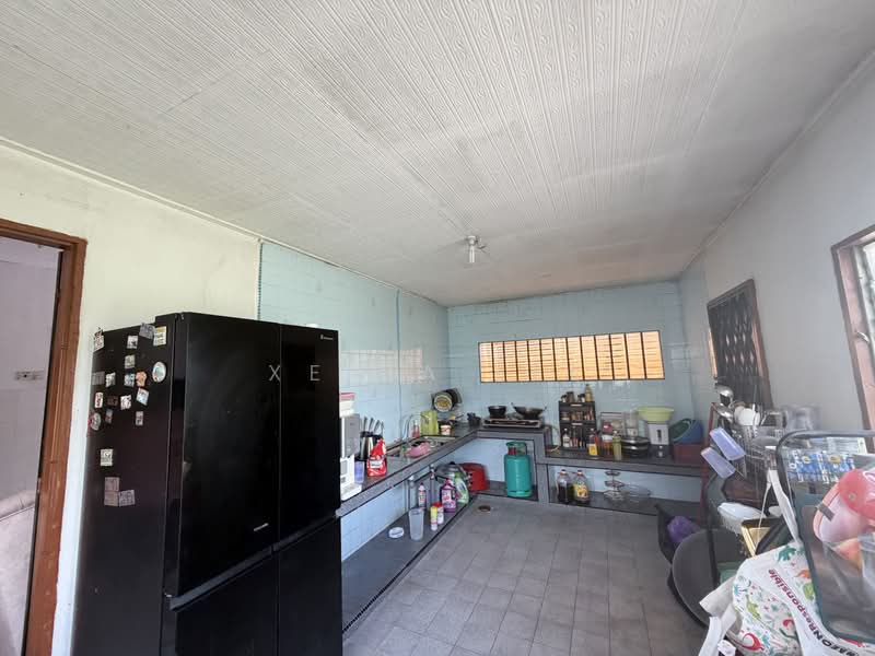 Taman Desa Skudai Terrace untuk Untuk Dijual - RM 608,000, Feb 2026 - Kitchen - PropertyGuru.com.my