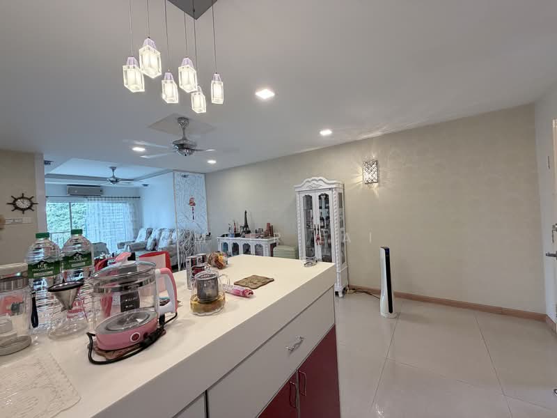 Condominium for Sale at Dynasty Garden Condominium - Amber Lai - Living Room - PropertyGuru.com.my
