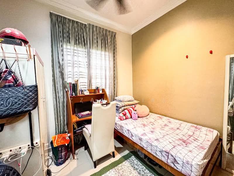 Bungalow for Sale in Seksyen U10 (Shah Alam) - Izzah Alias - PropertyGuru.com.my