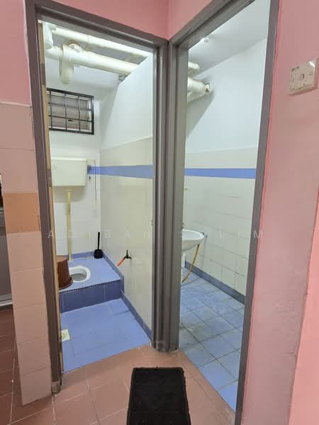 Putra Damai untuk Untuk Dijual - RM 250,000, Feb 2026 - Bathroom - PropertyGuru.com.my