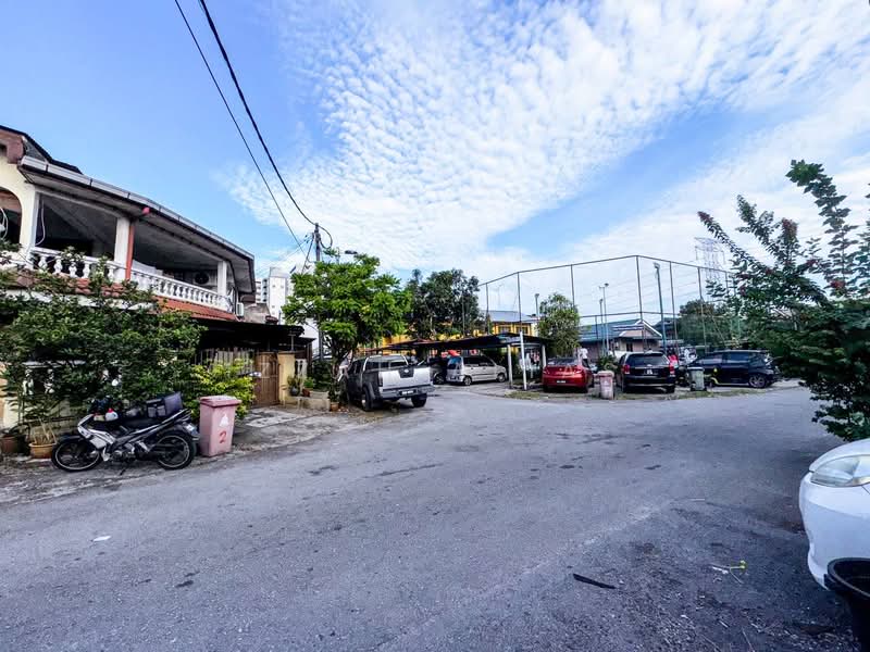 2-storey Terraced House for Sale in Petaling Jaya (Selangor) - Izzah Alias - PropertyGuru.com.my