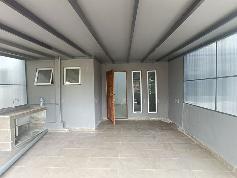 Puchong Utama (Seksyen 1) untuk Untuk Dijual - RM 570,000, Mac 2026 - Exterior - PropertyGuru.com.my