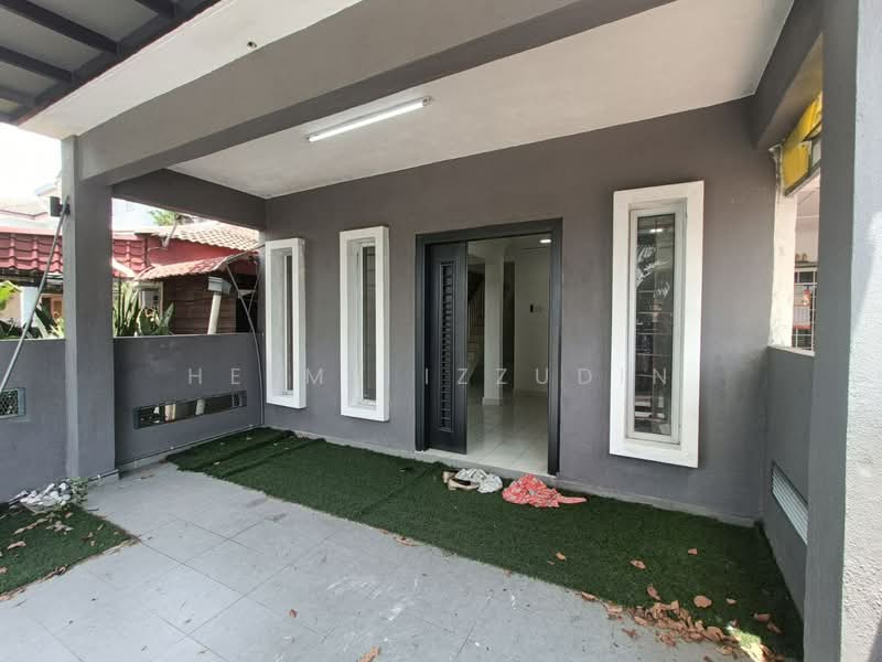 Puchong Utama (Seksyen 1) untuk Untuk Dijual - RM 570,000, Mac 2026 - Exterior - PropertyGuru.com.my