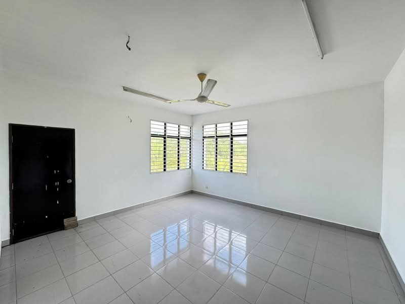2-storey Terraced House for Sale in Saujana Rawang (Rawang) - Farid Zain - Interior - PropertyGuru.com.my
