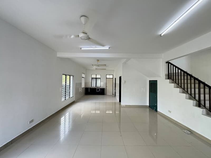 2-storey Terraced House for Sale in Saujana Rawang (Rawang) - Farid Zain - Interior - PropertyGuru.com.my