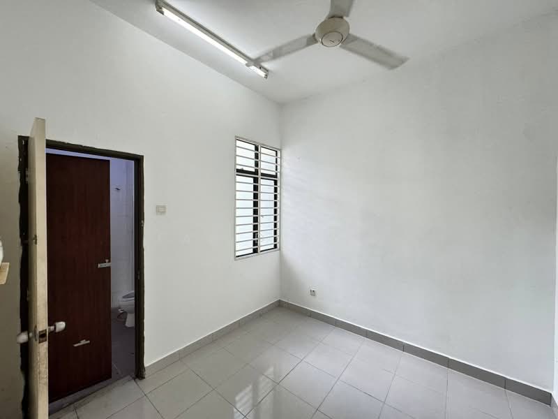 2-storey Terraced House for Sale in Saujana Rawang (Rawang) - Farid Zain - Interior - PropertyGuru.com.my