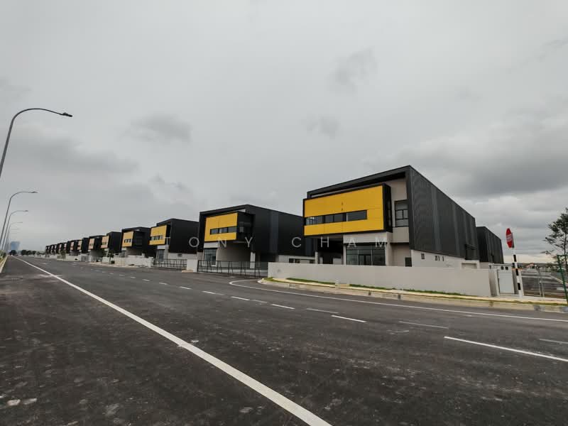 Detached Factory for Rent in Bukit Raja (Selangor) - Tony Cham - Exterior - PropertyGuru.com.my