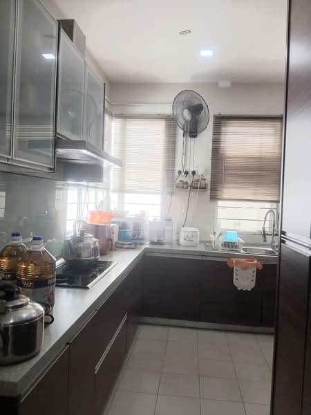 Kemuning Residence untuk Untuk Dijual - RM 1,420,000, Mac 2026 - Kitchen - PropertyGuru.com.my