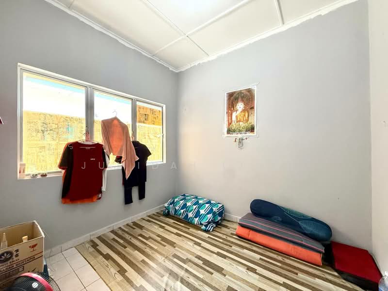 Pangsapuri Sri Camellia untuk Untuk Dijual - RM 249,000, Feb 2026 - Bedroom - PropertyGuru.com.my