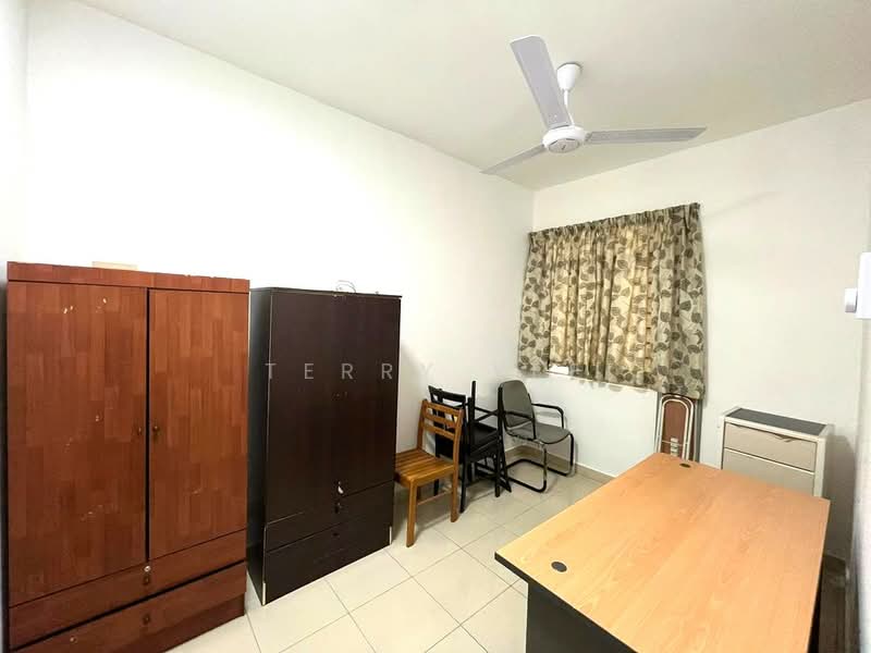 Condominium for Rent at Pearl Avenue - Terry Yee - Bedroom - PropertyGuru.com.my