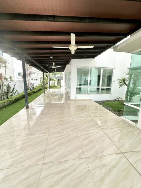 Bungalow for Sale in Senibong (Permas Jaya) - Yik Tat - Exterior - PropertyGuru.com.my