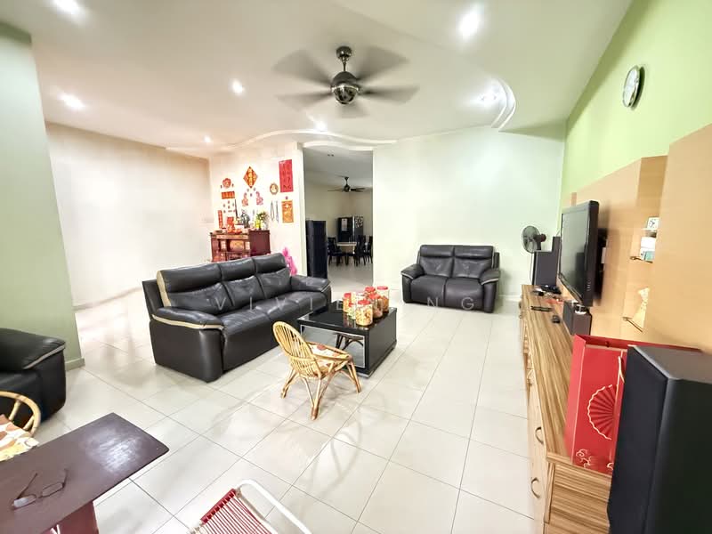 2-storey Terraced House for Sale in Bandar Seri Botani (Simpang Pulai) - Vivien Ng - Living Room - PropertyGuru.com.my