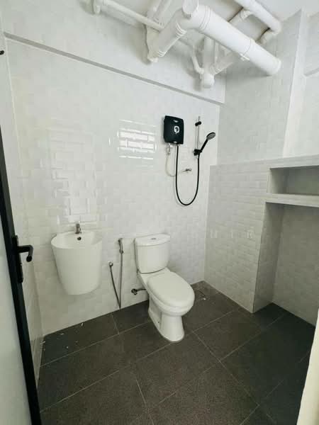 Tasik Heights Apartment untuk Untuk Disewa - RM 1,500 /bulan, Feb 2026 - Bathroom - PropertyGuru.com.my