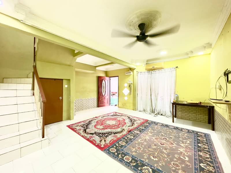 Facing Open Double Storey Terrace Taman Bukit Kemuning untuk Untuk Dijual - RM 350,000, Feb 2026 - PropertyGuru.com.my
