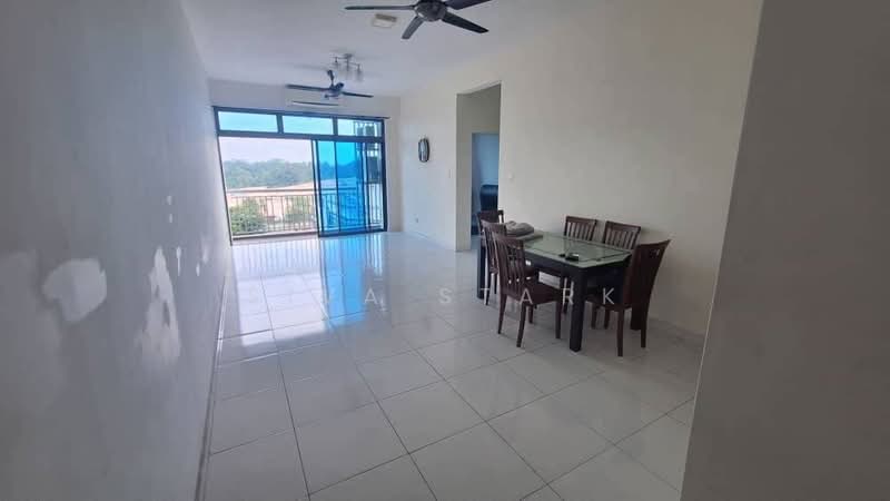 Sky Gardens Residences untuk Untuk Dijual - RM 450,000, Mac 2026 - Living Room - PropertyGuru.com.my