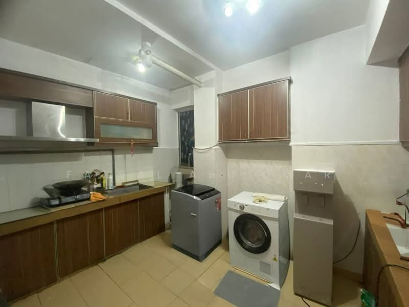 Bayu Tasik 1 untuk Untuk Dijual - RM 325,000, Feb 2026 - Kitchen - PropertyGuru.com.my