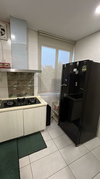 3-storey Terraced House for Rent in Puchong (Selangor) - SY Lee - Kitchen - PropertyGuru.com.my