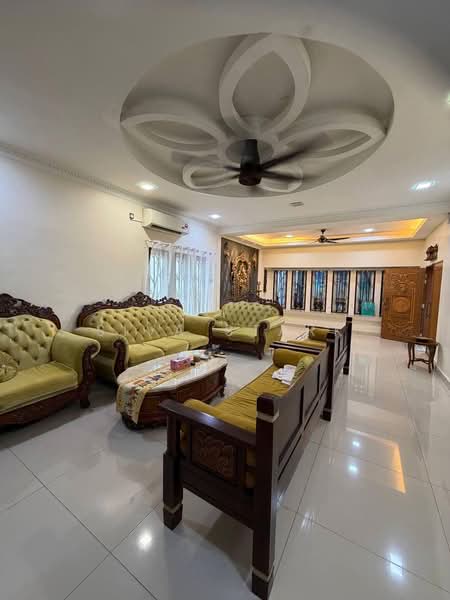 D'Secret Garden (Pangsapuri Kempas Indah) untuk Untuk Dijual - RM 1,050,000, Mac 2026 - Living Room - PropertyGuru.com.my