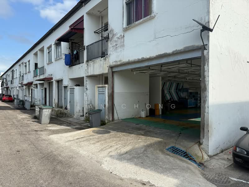 Shop / Office for Sale in Taman Kota Masai (Pasir Gudang) - Alan Chong - Exterior - PropertyGuru.com.my