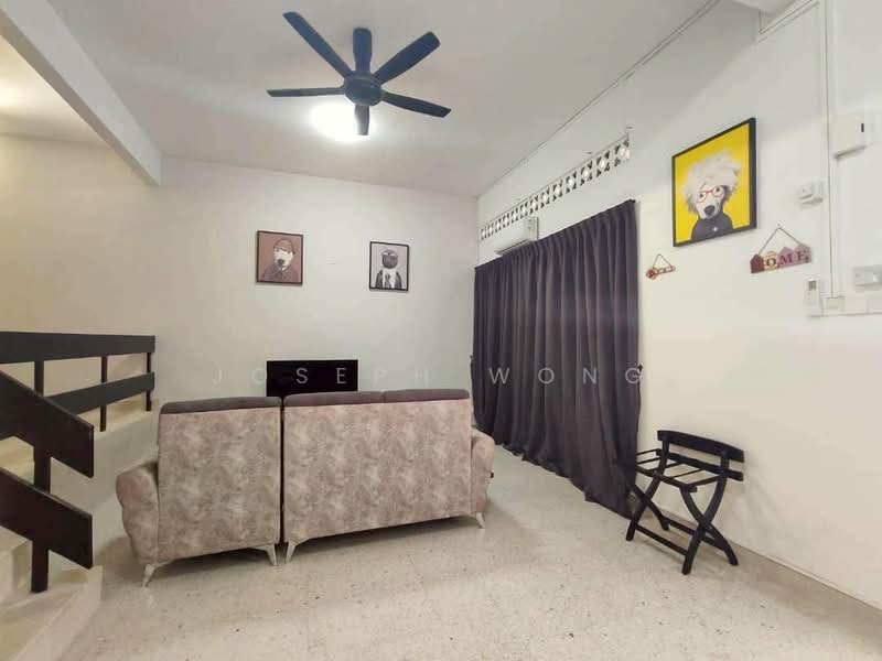 2-storey Terraced House for Sale in Taman Tasek (Johor Bahru) - Joseph Wong - Living Room - PropertyGuru.com.my