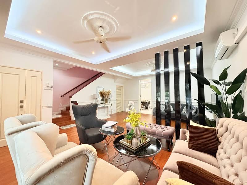 Seksyen 7 untuk Untuk Dijual - RM 870,000, Feb 2026 - Living Room - PropertyGuru.com.my