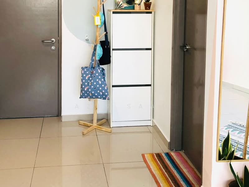 Service Residence for Sale at Pinnacle Petaling Jaya - Aziz Saad - Entrance - PropertyGuru.com.my