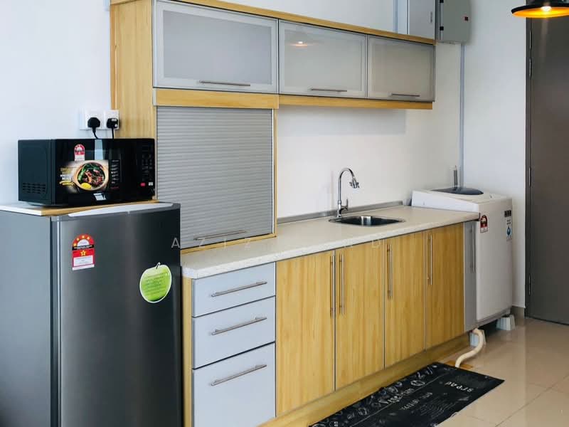 Service Residence for Sale at Pinnacle Petaling Jaya - Aziz Saad - Kitchen - PropertyGuru.com.my