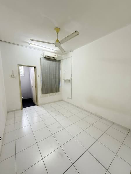 2-storey Terraced House for Sale in Taman Desa Tebrau (Tebrau) - Yik Tat - PropertyGuru.com.my