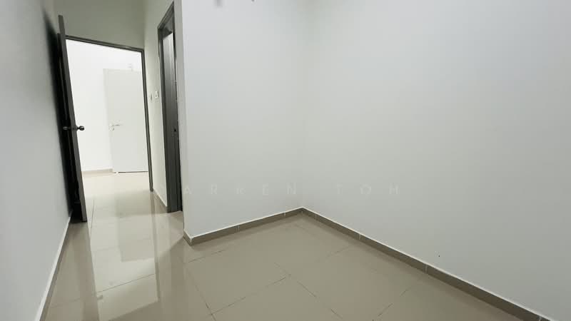Service Residence for Sale at Serviced Residence @ The Louvre @ Country Heights - Darren Toh - Interior - PropertyGuru.com.my