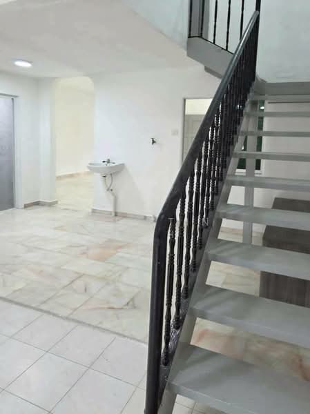 1-storey Terraced House for Sale in Taman Johor Jaya (Johor Bahru) - Christine Poh - Interior - PropertyGuru.com.my