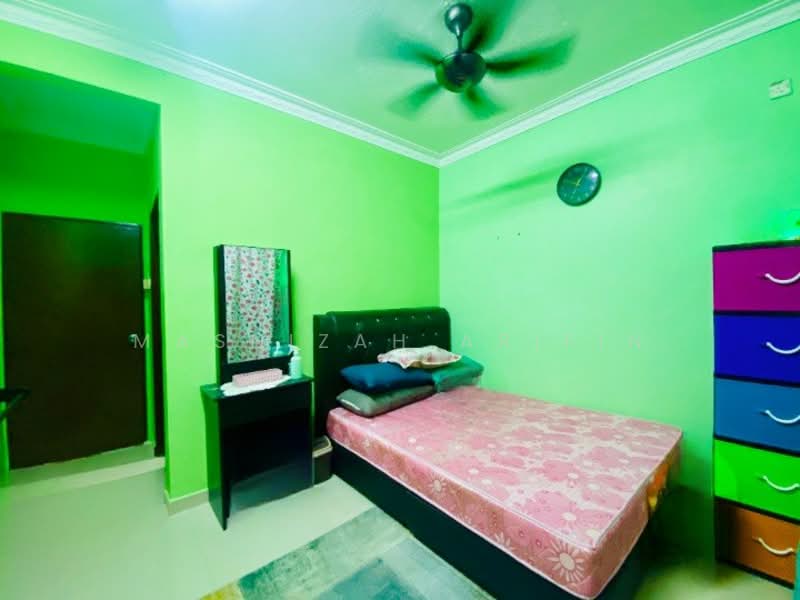 Apartment for Sale at Sri Melor (Mulberry Court) - Masnizah Arifin - Bedroom - PropertyGuru.com.my