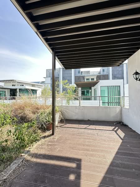 Twin Villa for Sale in Gelugor (Penang) - Jacyntha Lee - Exterior - PropertyGuru.com.my