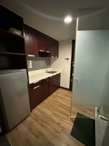 South China Sea Place Suite untuk Untuk Disewa - RM 1,300 /bulan, Feb 2026 - Kitchen - PropertyGuru.com.my