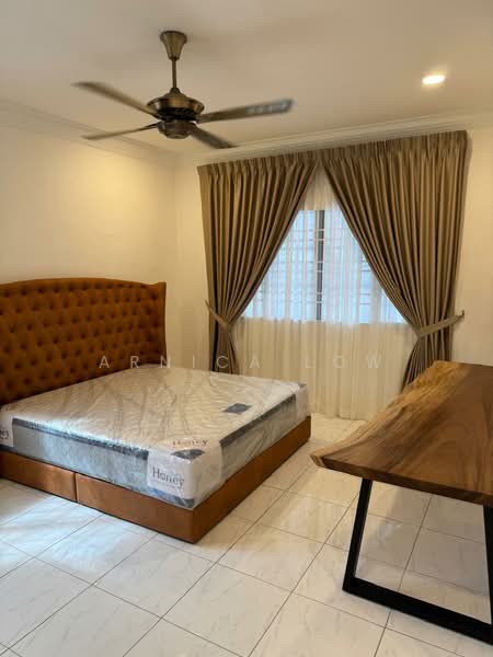 Semi-Detached House for Sale in Bandar Putra Permai (Seri Kembangan) - Arnica Low - PropertyGuru.com.my