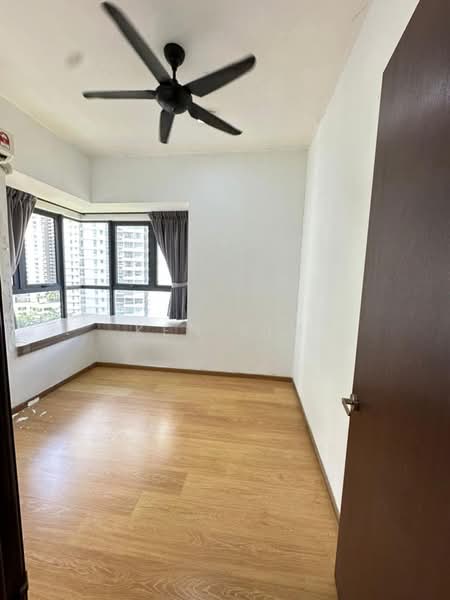 Bay Point @ Country Garden Danga Bay untuk Untuk Disewa - RM 1,950 /bulan, Mac 2026 - PropertyGuru.com.my