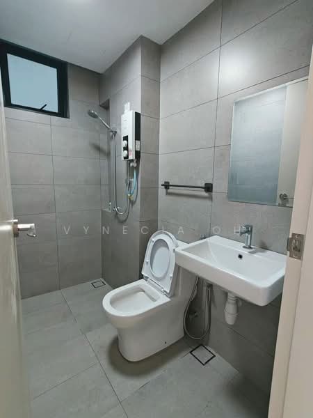 Service Residence for Rent at Vivo Executive Apartment - Vynecia Oh - Bathroom - PropertyGuru.com.my