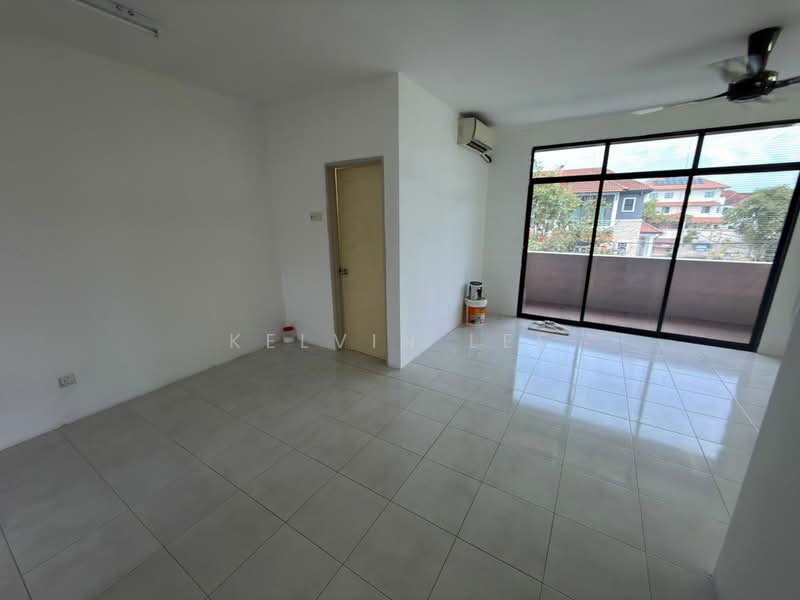 3-storey Terraced House for Sale in Juru (Penang) - Kelvin Lee - Balcony - PropertyGuru.com.my