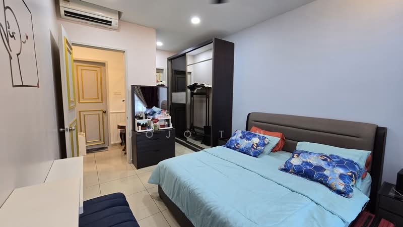 Service Residence for Sale at Parkland Residence - Jojo Tan - Bedroom - PropertyGuru.com.my
