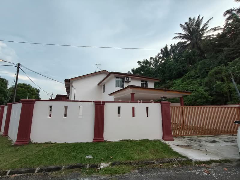 2-storey Terraced House for Sale in Bandar Putra (Kulai) - Shi Ting - Exterior - PropertyGuru.com.my