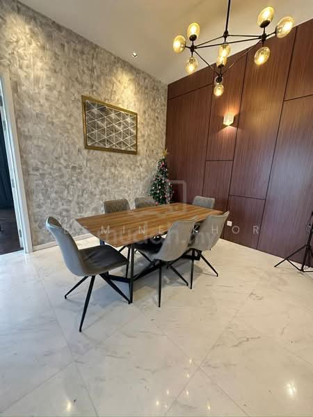 Setia V Residences untuk Untuk Disewa - RM 4,800 /bulan, Feb 2026 - Dining Room - PropertyGuru.com.my